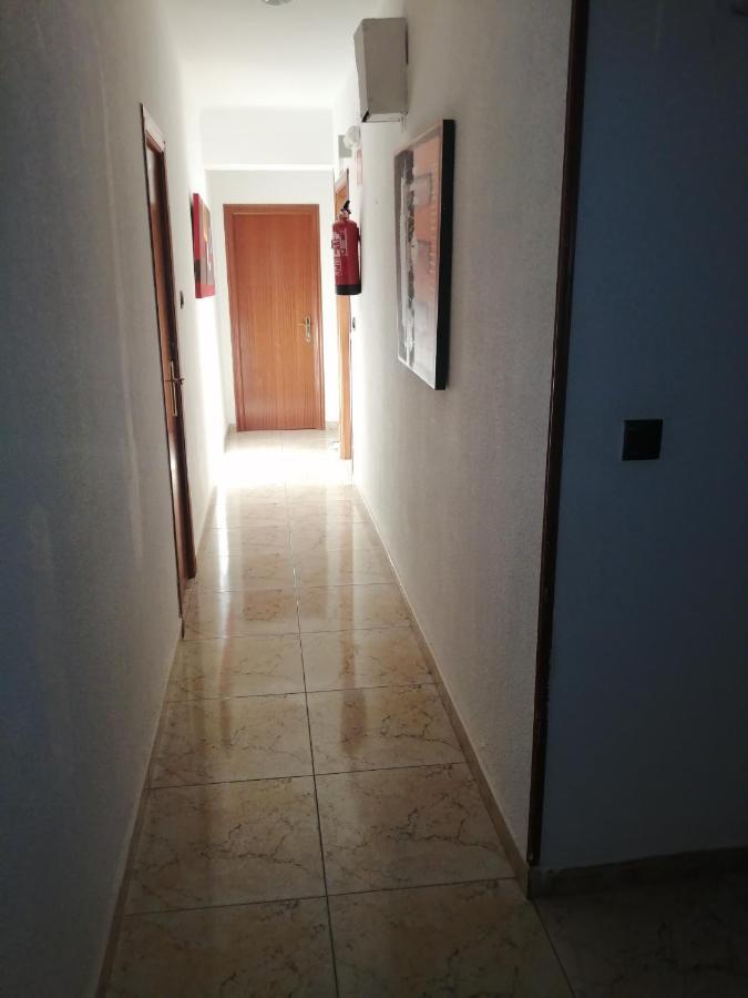 Hostal Jaime I Huesca Exterior foto