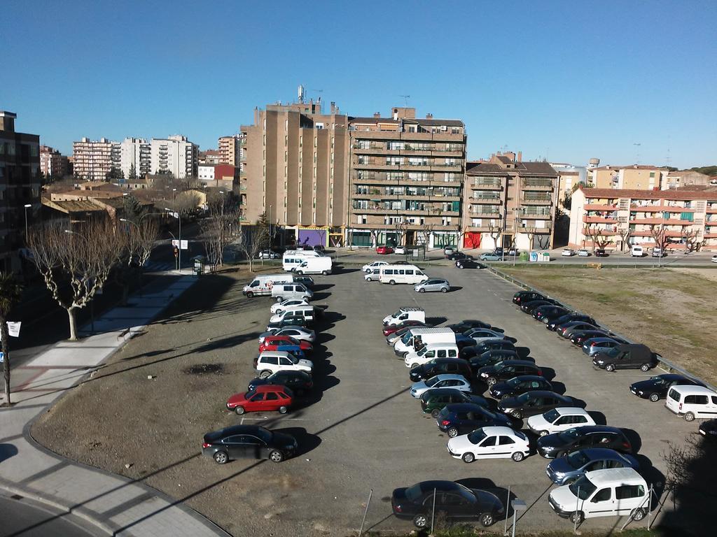 Hostal Jaime I Huesca Exterior foto